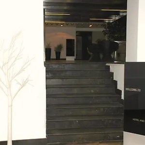 https://vdbnext-hotel-design.taorminaitalyhotels.com